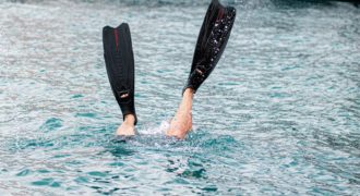 action-daylight-diver